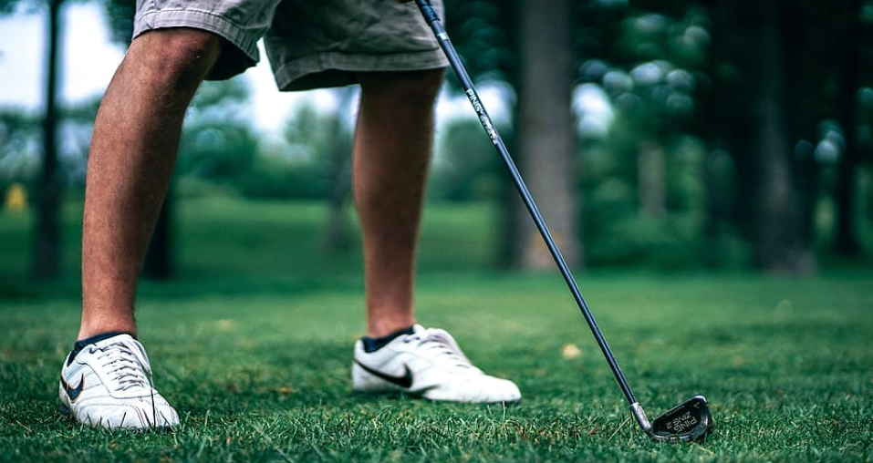 Side golf games can liven up your golf playing experience